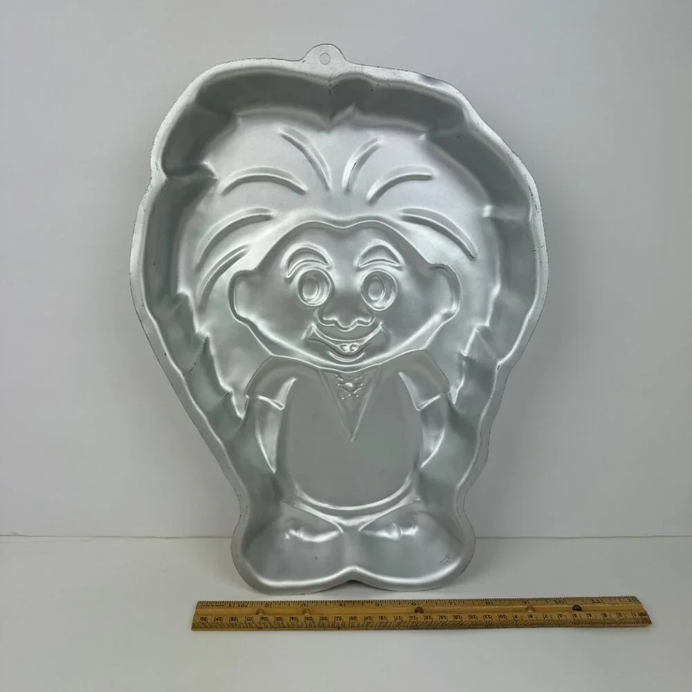 Vtg 1992 Wilton Aluminum Troll Pan‎ Shaped Character Metal Number 2105 6712 READ